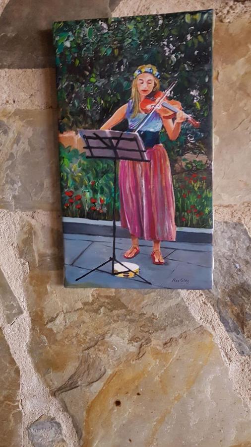 Hostal El Patio Restaurante San Bartolome de Pinares Екстер'єр фото