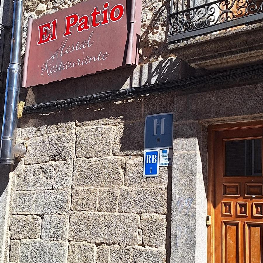 Hostal El Patio Restaurante San Bartolome de Pinares Екстер'єр фото