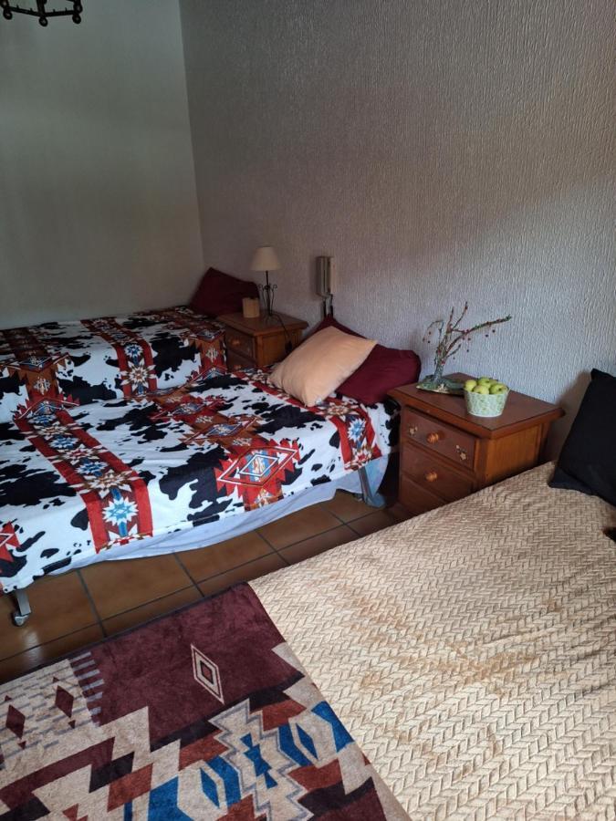 Hostal El Patio Restaurante San Bartolome de Pinares Екстер'єр фото